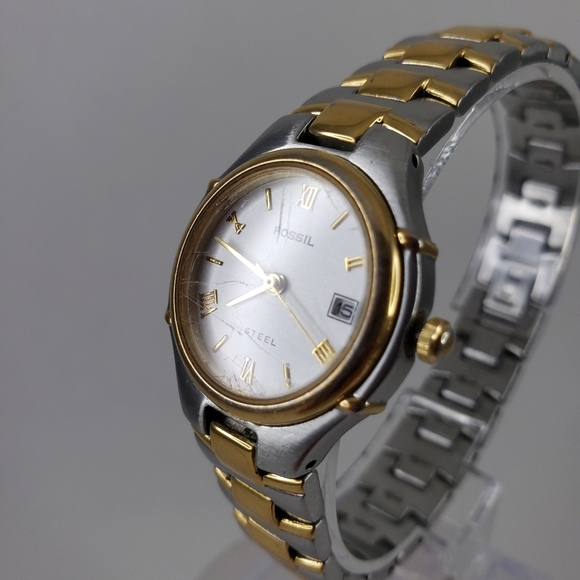 Fossil bracelet watch dress watch gold silver tone - new battery, works great! - Picture 6 of 16